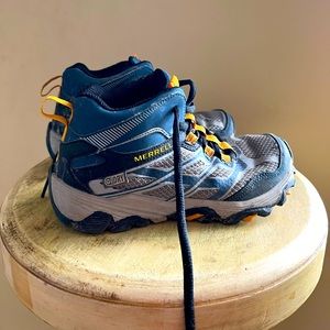 Merrell Hiking Boots, Boys, 13M